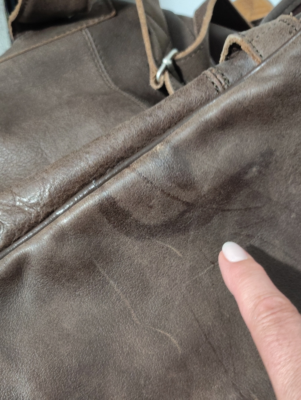 Brown Leather Men’s Backpack - Classic Rustic Style - Picture 13 of 13